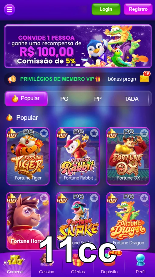 Jogador desfrutando slots imersivas em ambiente VIP